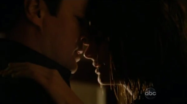 Castle and Beckett sleep together (CASTLE)
