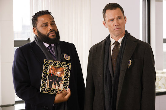 LAW and ORDER Anthony Anderson Exit