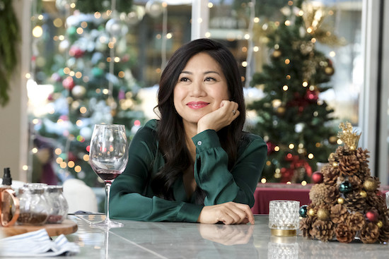 Must Love Christmas Liza Lapira